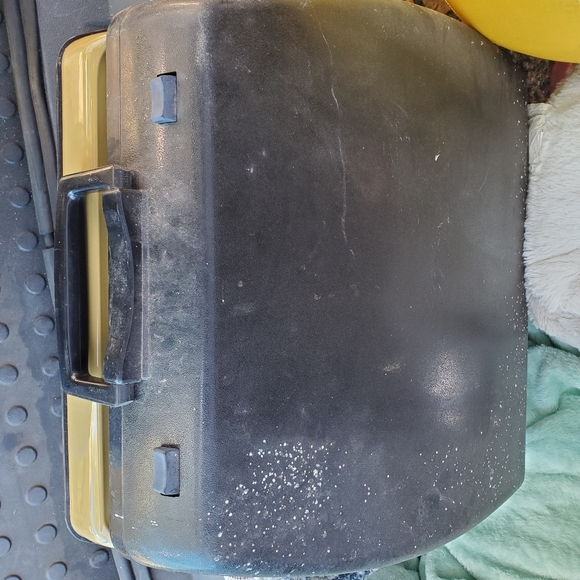 Sears electric 1 typewriter no cord - Picture 7 of 10